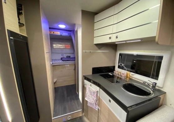                         Ford CHALLENGER 380 Start Edition - zdjęcie 12
                        