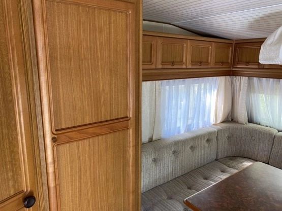                         Przyczepa kempingowa hobby de luxe ptestige 400 - zdjęcie 6
                        