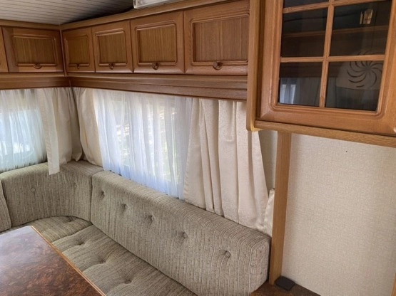                         Przyczepa kempingowa hobby de luxe ptestige 400 - zdjęcie 7
                        