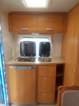                         Przyczepa kempingowa Caravelair antares luxe - zdjęcie 8
                        