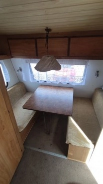                         Przyczepa kempingowa Burstner - zdjęcie 7
                        