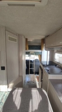                         Ford Transit kamper Hehn Mobil 540HS 1998 2.5TDI perła z Holandii - zdjęcie 3
                        