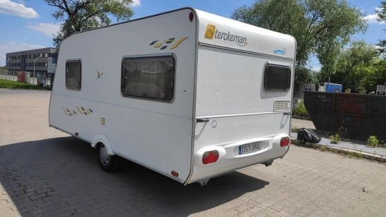                         Sterckeman starlett 450CP 2003r przedsionek WC prysznic małe dmc990 ! - zdjęcie 2
                        