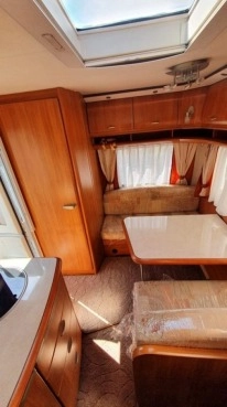                         Hobby 440 markiza tv stan bardzo dobry 2008r - zdjęcie 5
                        