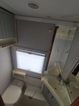                         Przyczepa kempingowa Knaus eurostar 560 przedsionek prysznic WC okazja - zdjęcie 2
                        