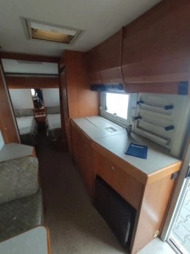                         Przyczepa kempingowa Knaus eurostar 560 przedsionek prysznic WC okazja - zdjęcie 3
                        