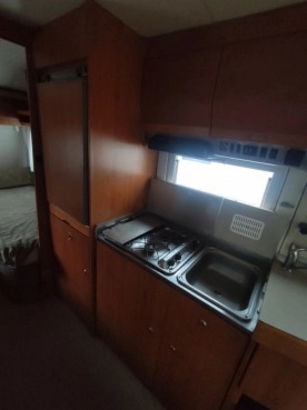                         Przyczepa kempingowa Knaus eurostar 560 przedsionek prysznic WC okazja - zdjęcie 7
                        