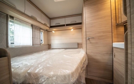                         KNAUS SÜDWIND 750 UDF - zdjęcie 18
                        