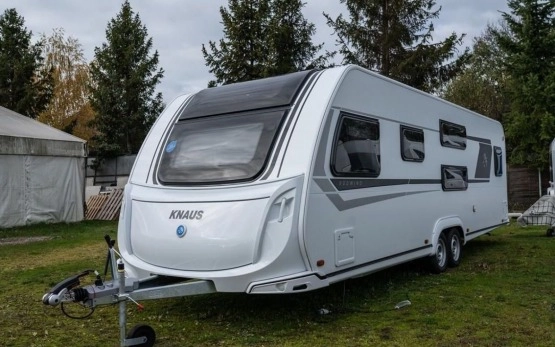                         KNAUS SÜDWIND 750 UDF - zdjęcie 2
                        