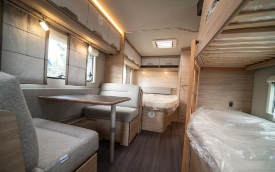                         KNAUS SÜDWIND 750 UDF - zdjęcie 8
                        