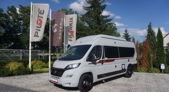                         PILOTE V630 J Premium   - zdjęcie 1
                        