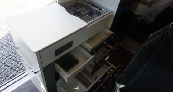                         PILOTE V630 J Premium   - zdjęcie 8
                        