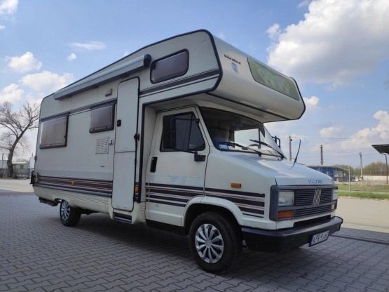                         Fiat Ducato kamper 2.5TD kamper solar ciepła woda WC kaseta super stan - zdjęcie 1
                        