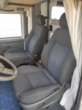                         Fiat Ducato kamper 2.5TD kamper solar ciepła woda WC kaseta super stan - zdjęcie 2
                        