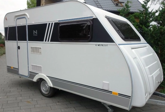                         NOWA Kempingowa N-CROSS Niewiadów 4-os. łóżko piętr. DMC 850 do 1000kg - zdjęcie 4
                        