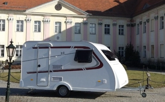                         NOWA Kempingowa N-CROSS Niewiadów 4-os. łóżko piętr. DMC 850 do 1000kg - zdjęcie 5
                        