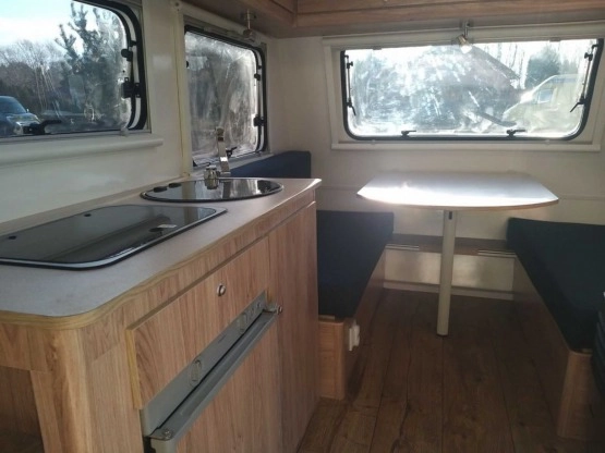                         Nowa Przyczepa kempingowa 3-os. Niewiadów Enka N-Sprint - zdjęcie 2
                        