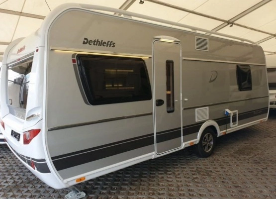                         Dethleffs EXCLUSIV 560 FR - zdjęcie 2
                        
