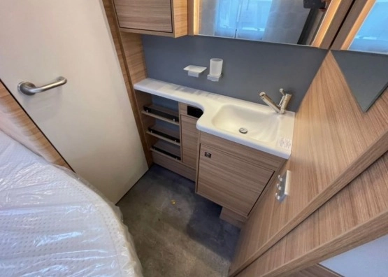                         Dethleffs CAMPER 650 FMK Najnowszy Model 2021   - zdjęcie 10
                        