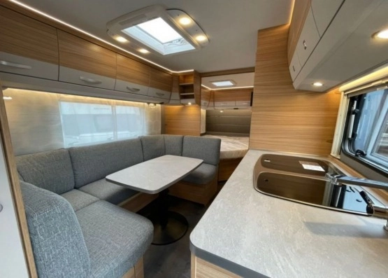                         Dethleffs CAMPER 650 FMK Najnowszy Model 2021   - zdjęcie 7
                        