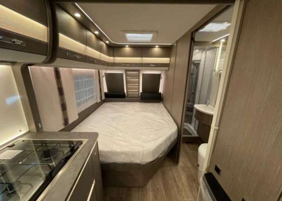                         Dethleffs EXCLUSIV 560 FR - zdjęcie 4
                        