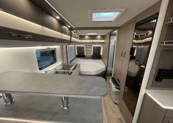                         Dethleffs EXCLUSIV 560 FR - zdjęcie 9
                        