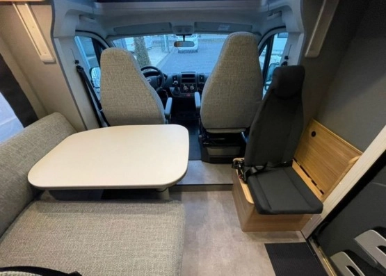                         Dethleffs Dethleffs JUST 90 T 7057 EB DBM 2021   - zdjęcie 13
                        