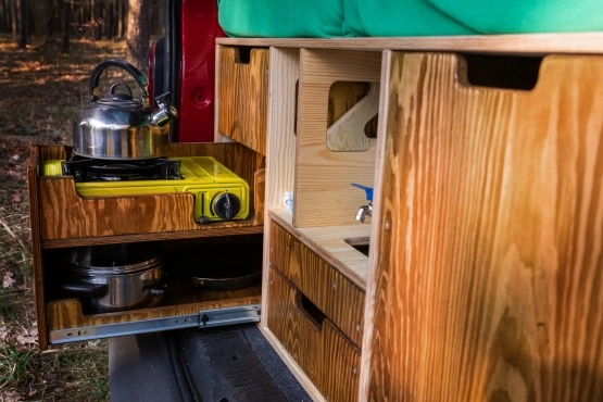                         Zabudowa kempingowa - zdjęcie 6
                        