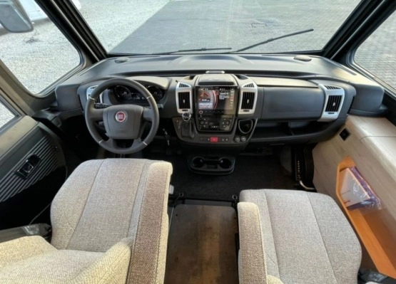                         Nowy kamper DETHLEFFS ESPIRIT I 7150-2 EB - zdjęcie 10
                        