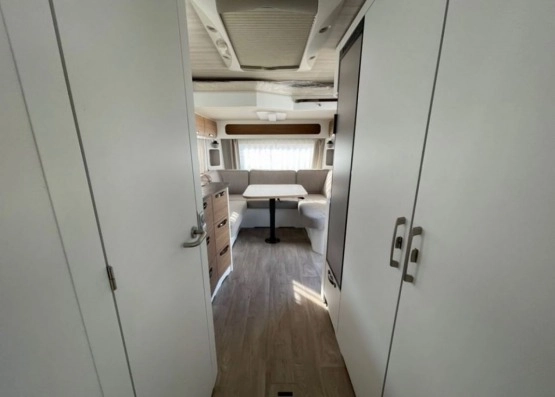                         Nowa przyczepa kempingowa Hymer-Eriba HYMER ERIBA NOVA 555 - zdjęcie 8
                        