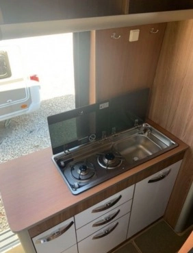                         Kamper Fiat Ducato - zdjęcie 5
                        