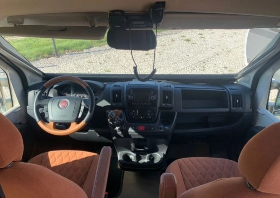                         Kamper Fiat Ducato - zdjęcie 7
                        