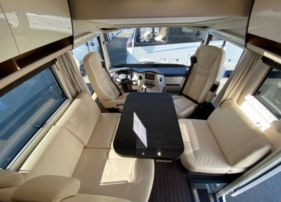                         Nowy kamper Concorde KAMPER CONCORDE CREDO 840 L   - zdjęcie 15
                        