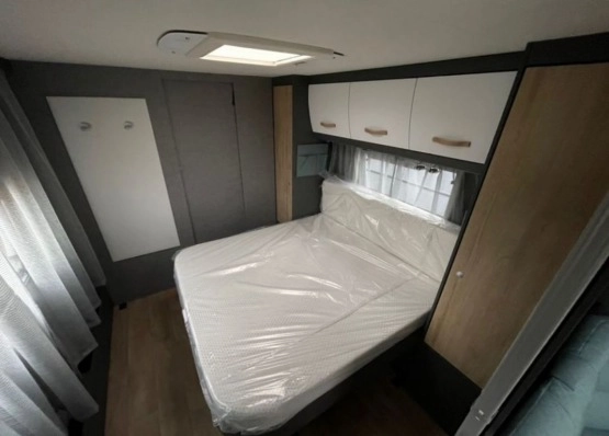                         sypialnia - Dethleffs BEDUIN SCANDINAVIA 690 BQT 
                        