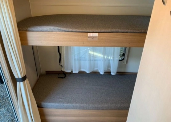                         Nowa przyczepa kempingowa  DETHLEFFS C'JOY 480 QLK  - zdjęcie 3
                        