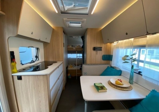                         Nowa przyczepa kempingowa   DETHLEFFS AERO 500 QSK - zdjęcie 3
                        