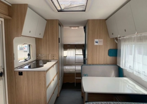                         Nowa przyczepa kempingowa   DETHLEFFS AERO 500 QSK - zdjęcie 7
                        