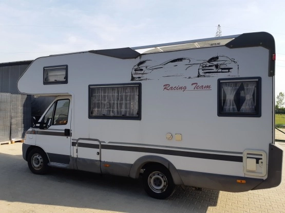                         Knaus traveller 599 - zdjęcie 1
                        