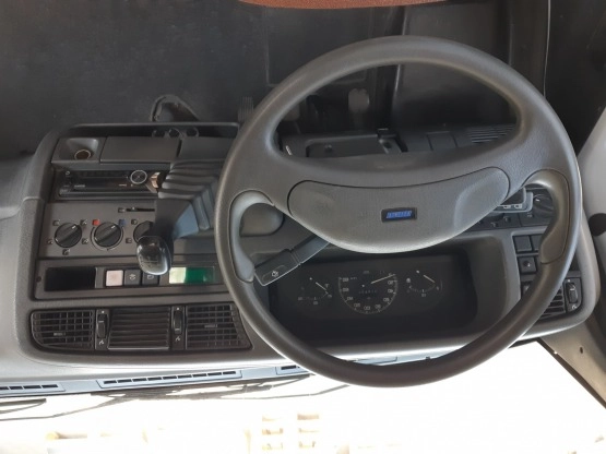                         Knaus traveller 599 - zdjęcie 2
                        