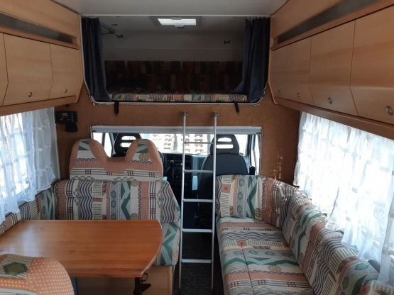                         Knaus traveller 599 - zdjęcie 9
                        