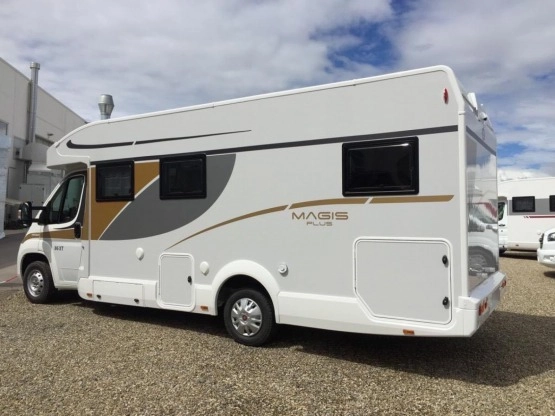                         Nowy kamper CI Magis 67XT - zdjęcie 1
                        