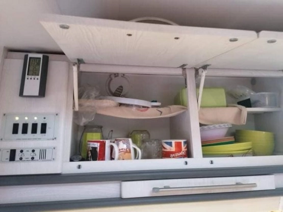                         Przyczepa kempingowa Chateau Chiara 395 - zdjęcie 4
                        