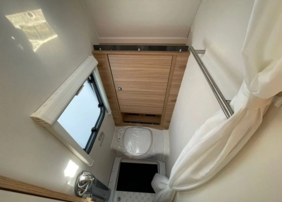                         Nowa przyczepa kempingowa Dethleffs CAMPER 530 FSK  - zdjęcie 9
                        