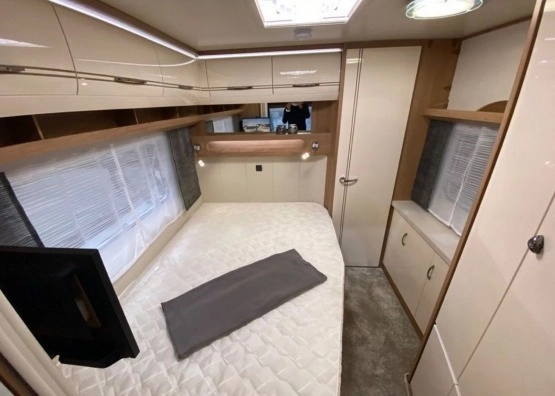                         Nowa przyczepa kempingowa Hobby 495 WFB EXCELLENT   - zdjęcie 4
                        