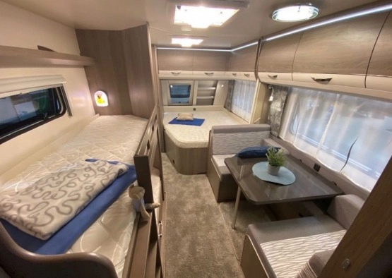                         sypialnia - Hobby 720 UKFE PRESTIGE
                        