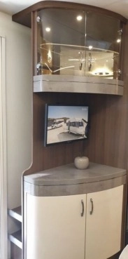                         Przyczepa kempingowa Hobby 720 WLC PRESTIGE - zdjęcie 4
                        