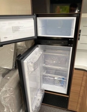                         Nowa przyczepa kempingowa Adria ALPINA 663 HT - zdjęcie 5
                        