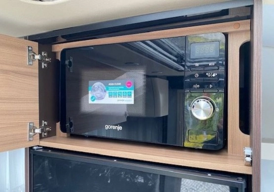                         Nowa przyczepa kempingowa Adria ALPINA 663 HT - zdjęcie 7
                        