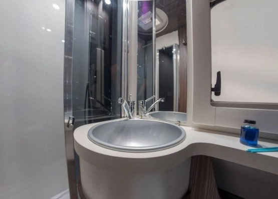                         Nowy kamper Benimar SPORT 346NK - zdjęcie 8
                        