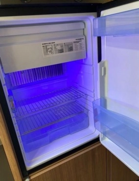                         Nowy kamper Weinsberg Carahome 700 DG - zdjęcie 9
                        